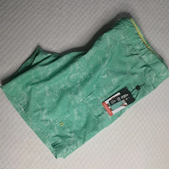 Men's XXL green swim shorts - Picture 1 of 6